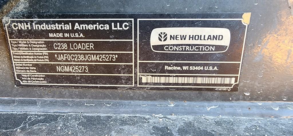 2016 New Holland C238 Skidloader (RIDE AND DRIVE)