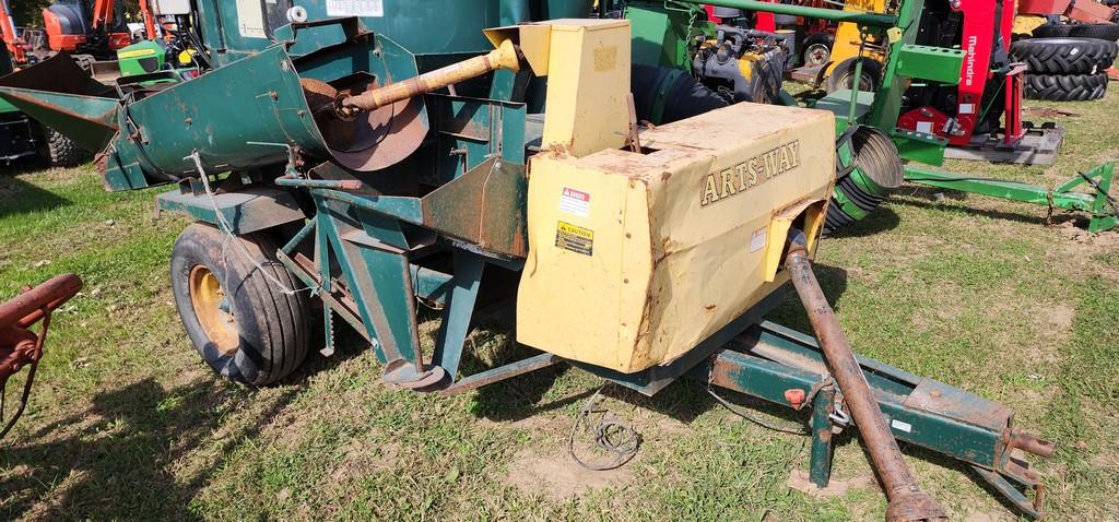 Arts-Way 450 Grinder Mixer