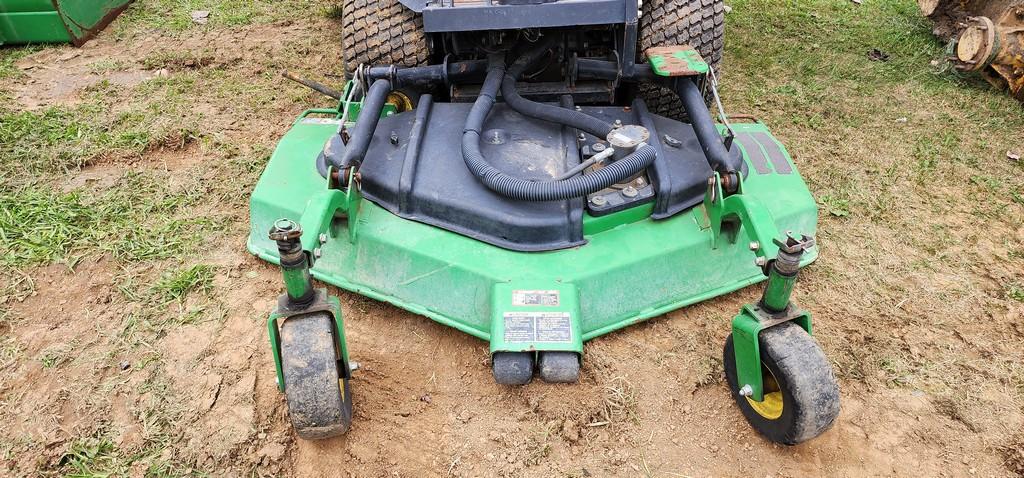 John Deere 1600 Wing Finish Mower (RUNS)(AS IS)