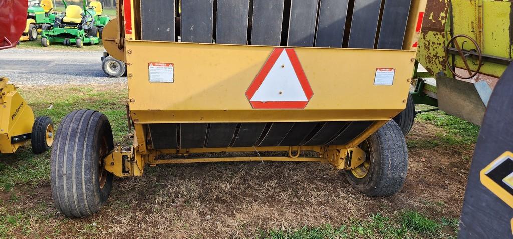 Vermeer 605J Round Baler