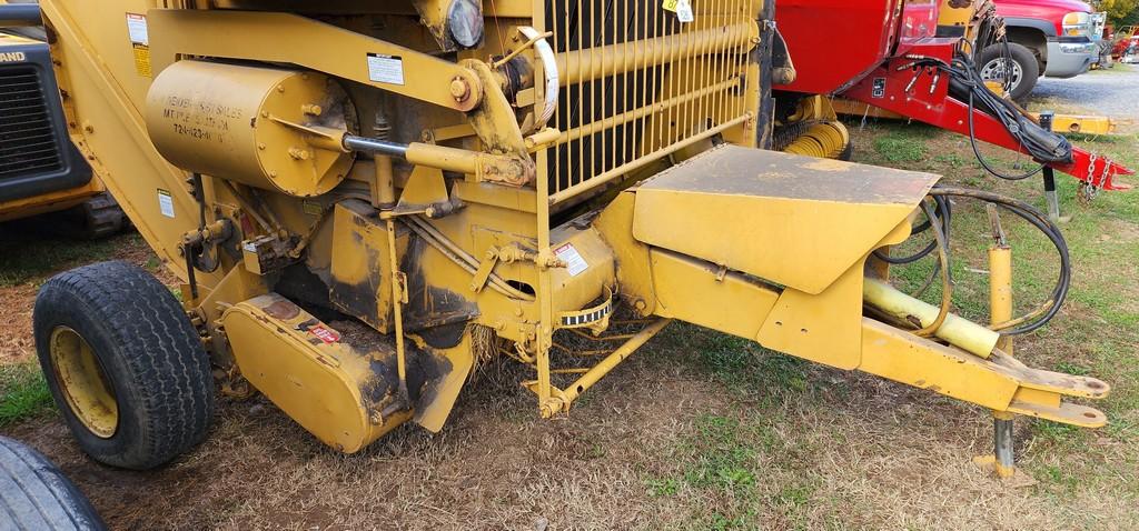 Vermeer 605J Round Baler