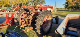 Farmall 460 Tractor (AS IS)