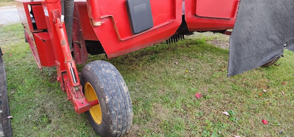 New Holland H7330 Discbine