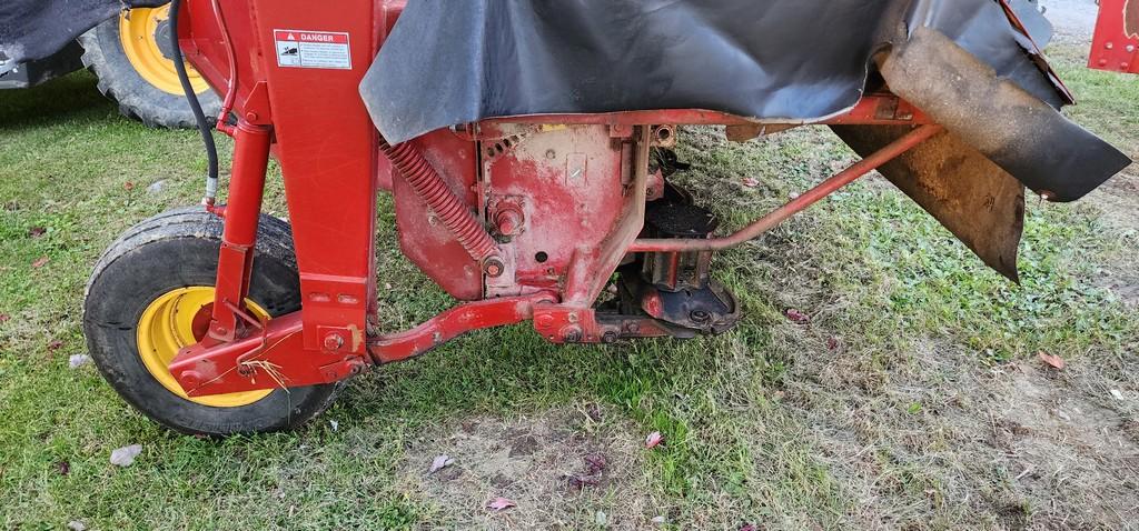 New Holland H7330 Discbine