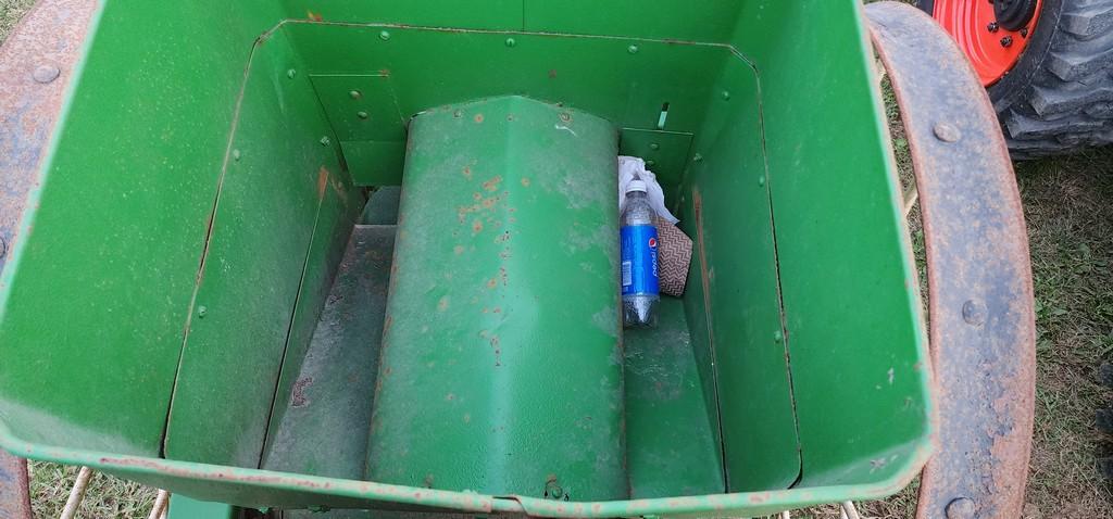 John Deere 1 Row Potato Planter