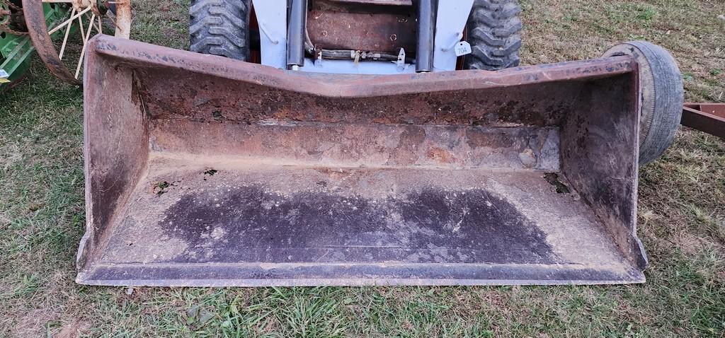 2002 Bobcat S300 Skidloader (RUNS)