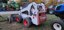 2002 Bobcat S300 Skidloader (RUNS)