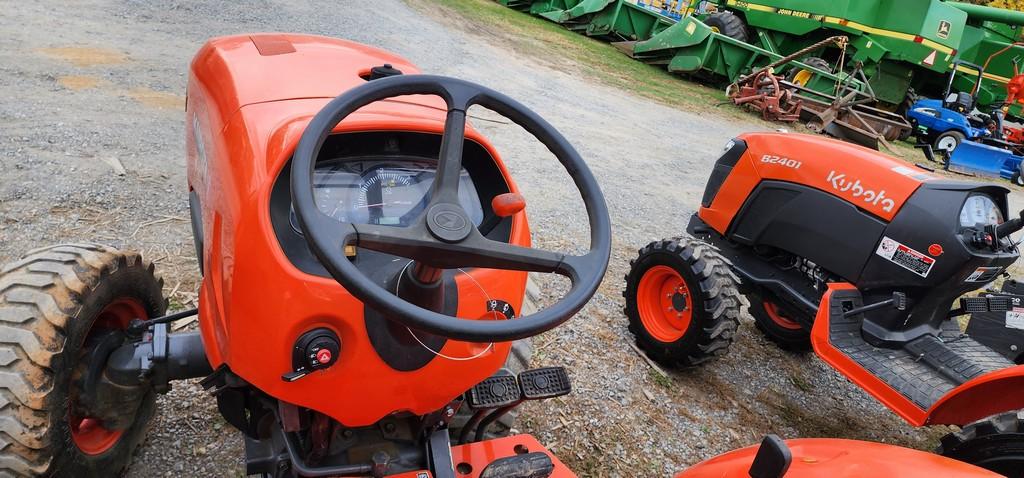 Kubota L3901 Compact Tractor (RUNS)(NO FACTORY WARRENTY)