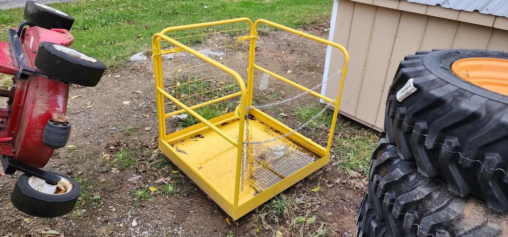 New Manlift Safety Cage