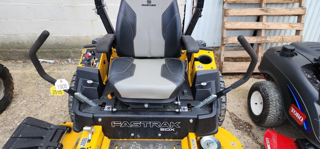 2021Hustler Fastrax SDX Zero turn Mower (RUNS)(DEALER TRADE IN)