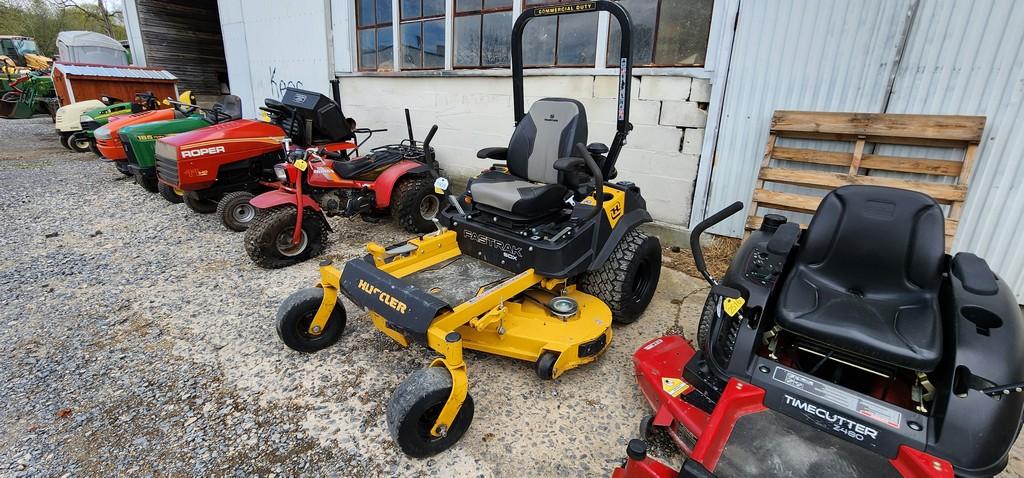 2021Hustler Fastrax SDX Zero turn Mower (RUNS)(DEALER TRADE IN)