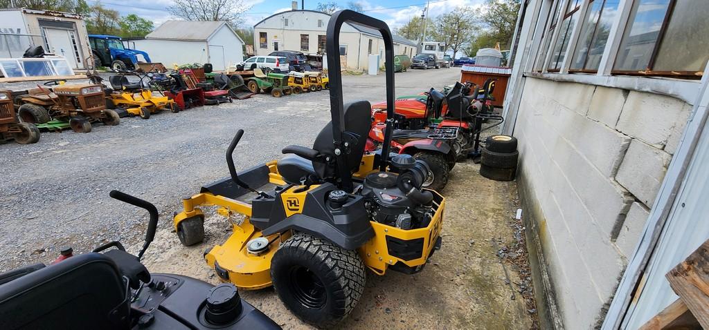 2021Hustler Fastrax SDX Zero turn Mower (RUNS)(DEALER TRADE IN)