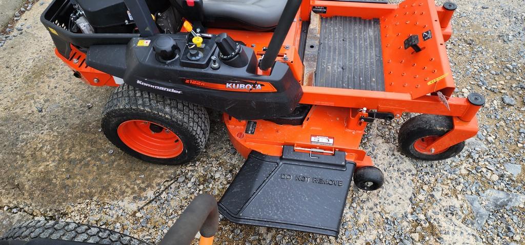 2018 Kubota Z122R Zero Turn Mower (RUNS)(DEALER TRADE IN)