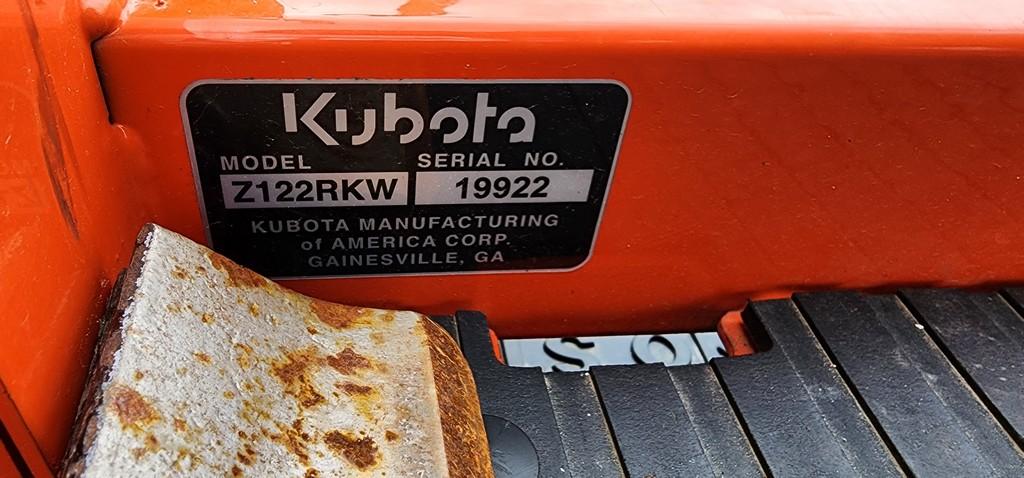 2018 Kubota Z122R Zero Turn Mower (RUNS)(DEALER TRADE IN)