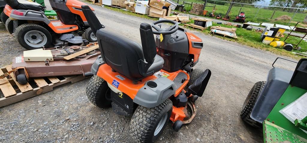 Husqvarna YTH24K48 Riding Mower (RUNS)