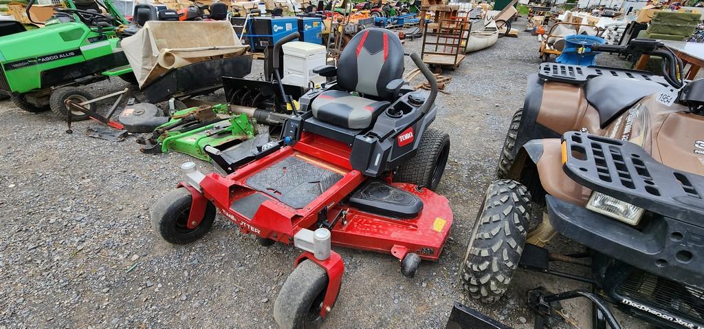Toro Timecutter Zero Turn Mower (RUNS)