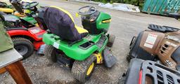 John Deere X300 Riding Mower (RUNS)