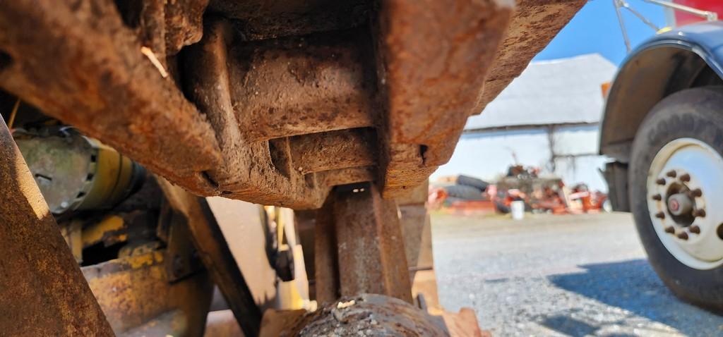 Caterpillar 941B Crawler/Loader (RUNS)