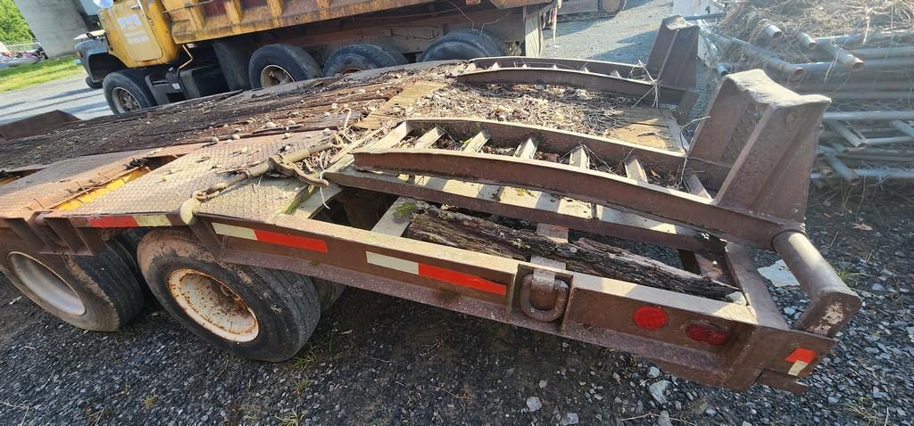 1974 Tag Along 2 Axle Trailer (TITLE)