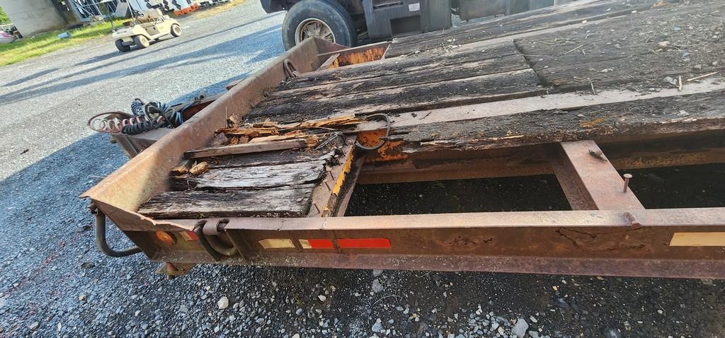 1974 Tag Along 2 Axle Trailer (TITLE)