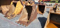 32" Excavator Bucket