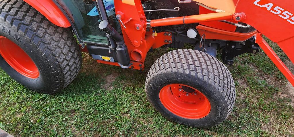 2021 Kubota L3560 Compact Loader Tractor (RIDE AND DRIVE) (LIKE NEW)