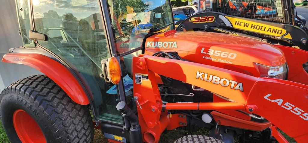 2021 Kubota L3560 Compact Loader Tractor (RIDE AND DRIVE) (LIKE NEW)