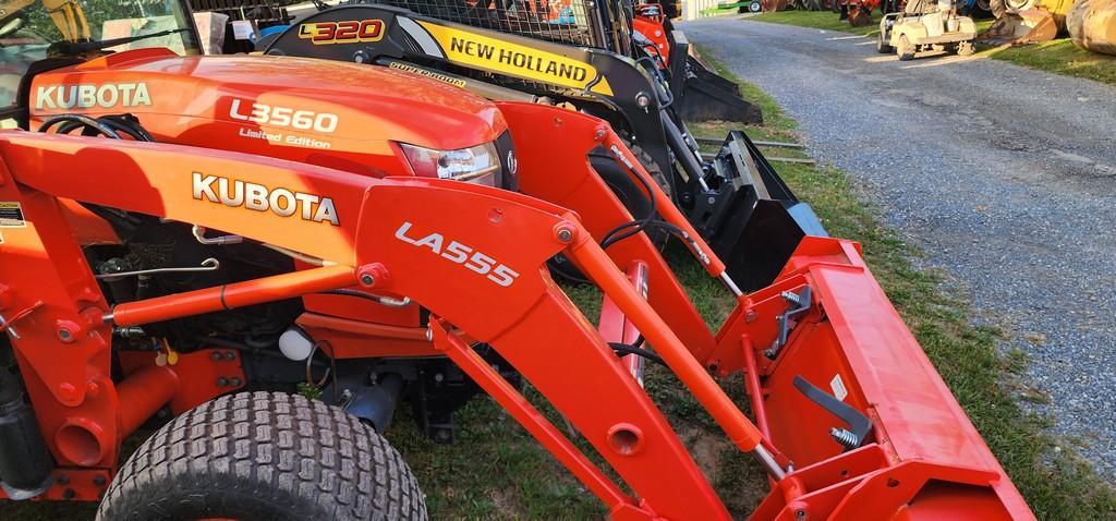 2021 Kubota L3560 Compact Loader Tractor (RIDE AND DRIVE) (LIKE NEW)