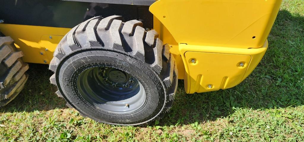 2022 New Holland L320 Skidloader (RIDE AND DRIVE) (LIKE NEW)