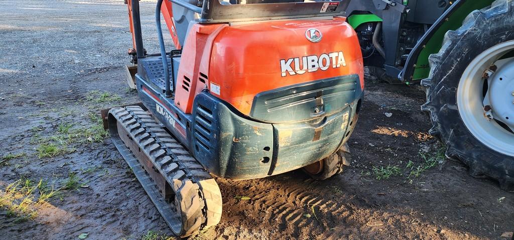 Kubota KX41-3V Mini Excavator (RUNS)