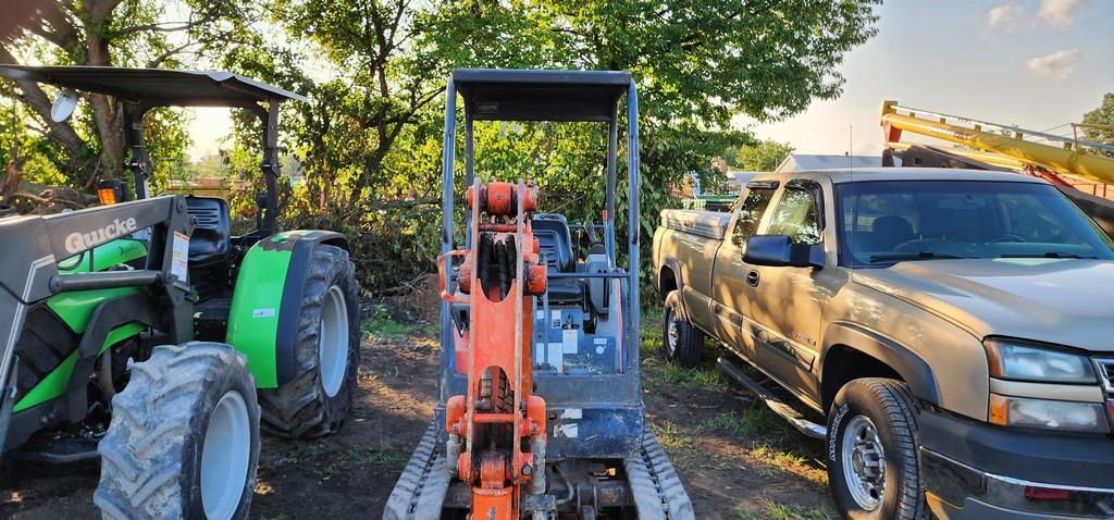 Kubota KX41-3V Mini Excavator (RUNS)