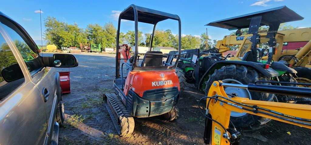 Kubota KX41-3V Mini Excavator (RUNS)