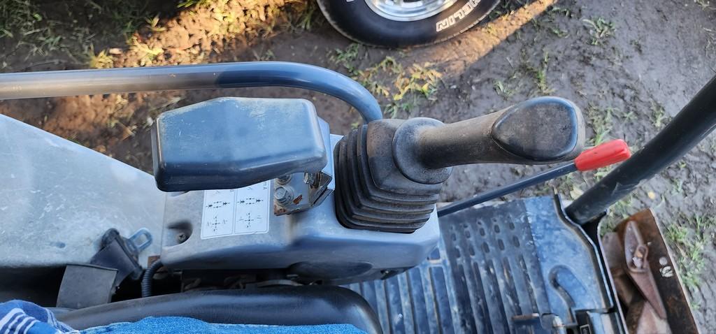 Kubota KX41-3V Mini Excavator (RUNS)