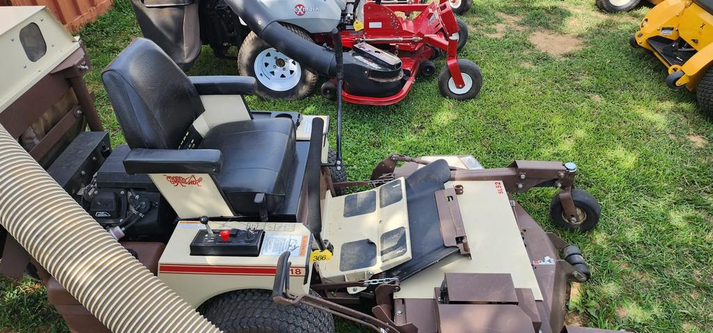 Grasshopper 618 Front Cut Mower w/Vac System (RUNS)(DEALER TRADE IN)