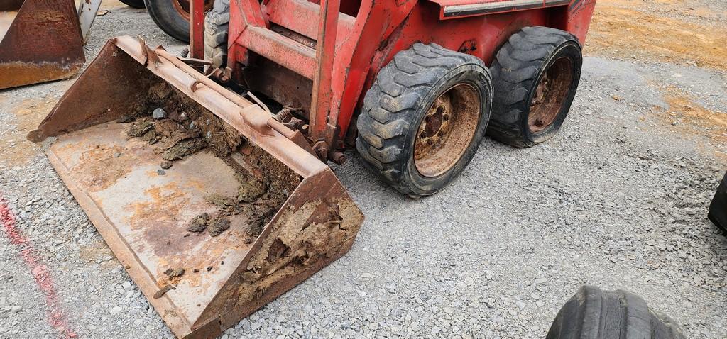 Gehl 4610 Skidloader (AS IS)
