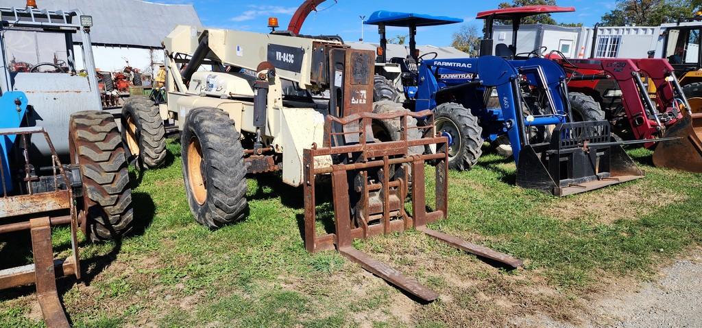 Ingersol Rand VR843-C Telehandler (RUNS)