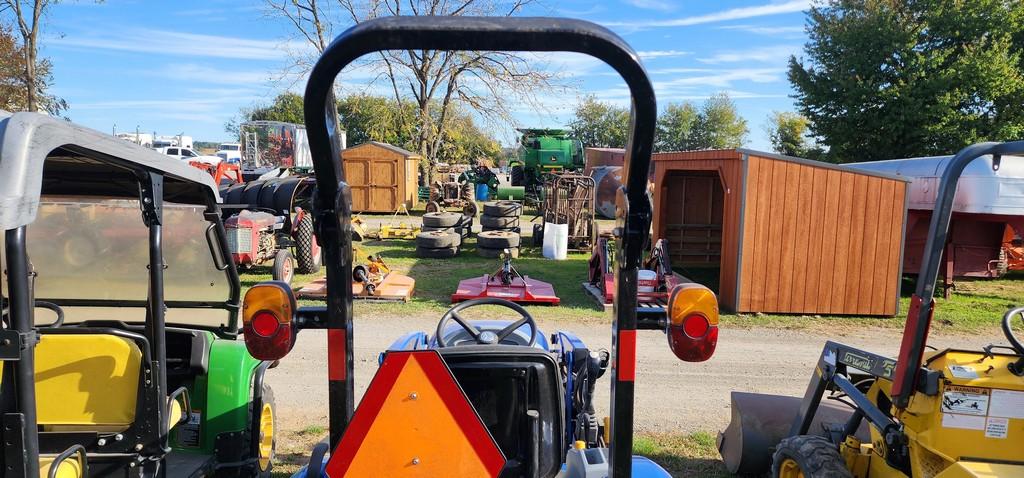 2014 New Holland 24 Tractor W/Loader (RIDE AND DRIVE)