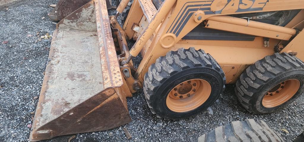 2000 Case 85XT Skidloader (RUNS)