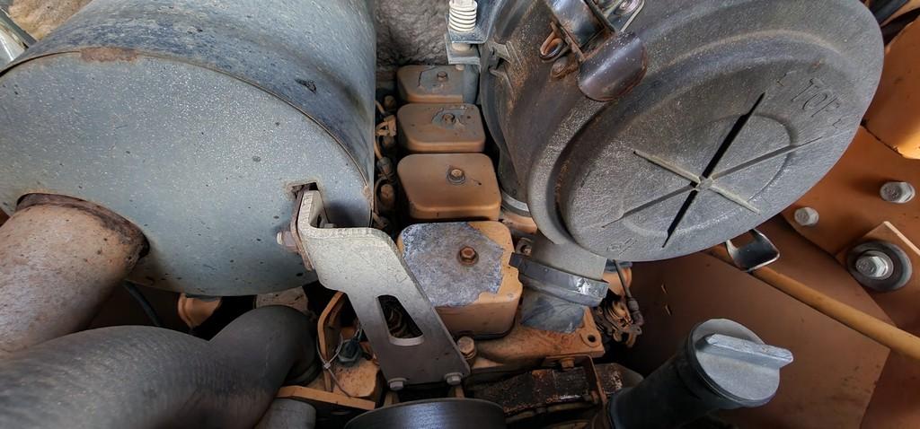 2000 Case 85XT Skidloader (RUNS)