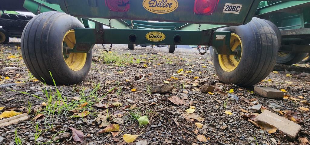 Diller Round Bale Wagon