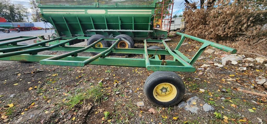 Diller Round Bale Wagon