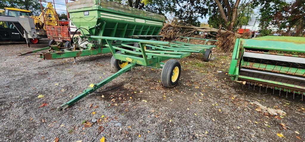 Diller Round Bale Wagon