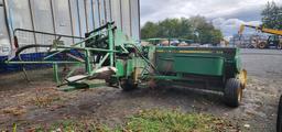 John Deere 338 Square Baler