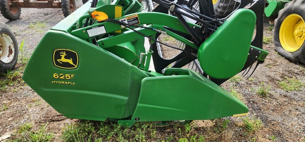 2004 John Deere 625F Hydraflex Grain Head