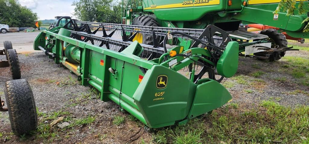 2004 John Deere 625F Hydraflex Grain Head