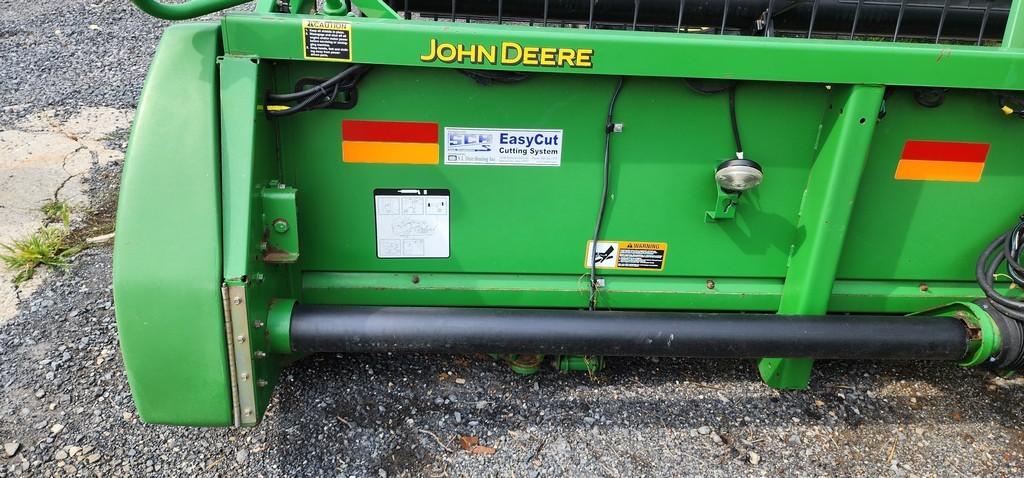 2004 John Deere 625F Hydraflex Grain Head