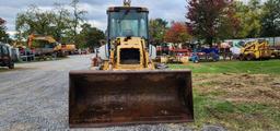 Ford 655E Backhoe (RUNS) (AS IS)
