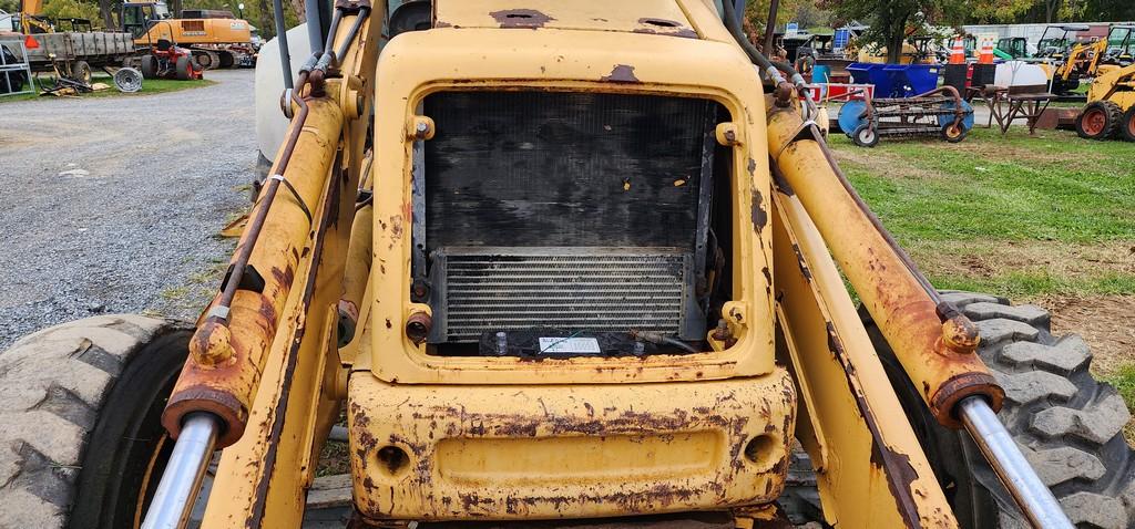 Ford 655E Backhoe (RUNS) (AS IS)