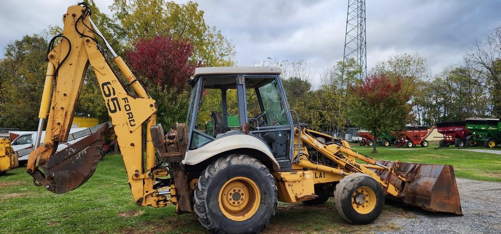 Ford 655E Backhoe (RUNS) (AS IS)