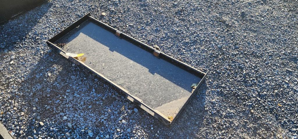 New Skidloader Plate